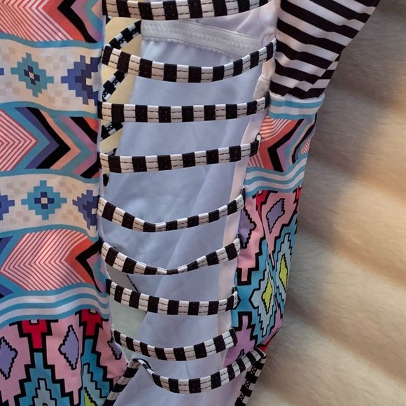 NEW! One Piece Swim Suit Women's size M - Picture 10 of 10